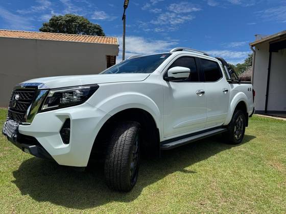 NISSAN FRONTIER 2.3 16V TURBO DIESEL PLATINUM CD 4X4 AUTOMÁTICO